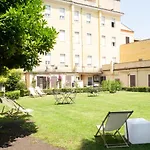 Villa Riari Garden
